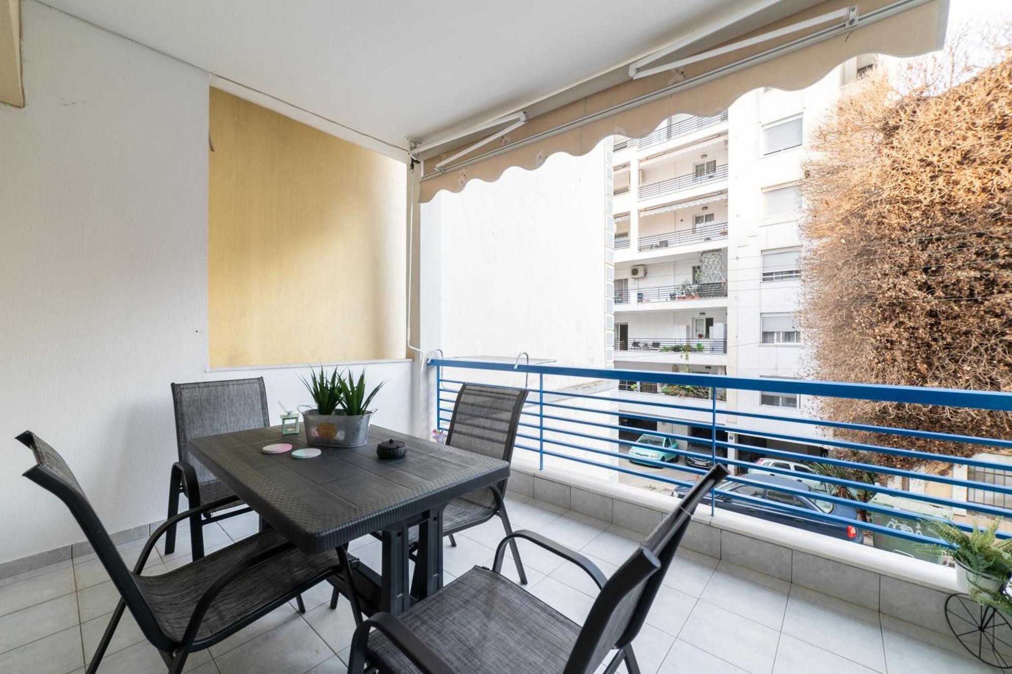 Ninas Central Apartment Kavala Bagian luar foto