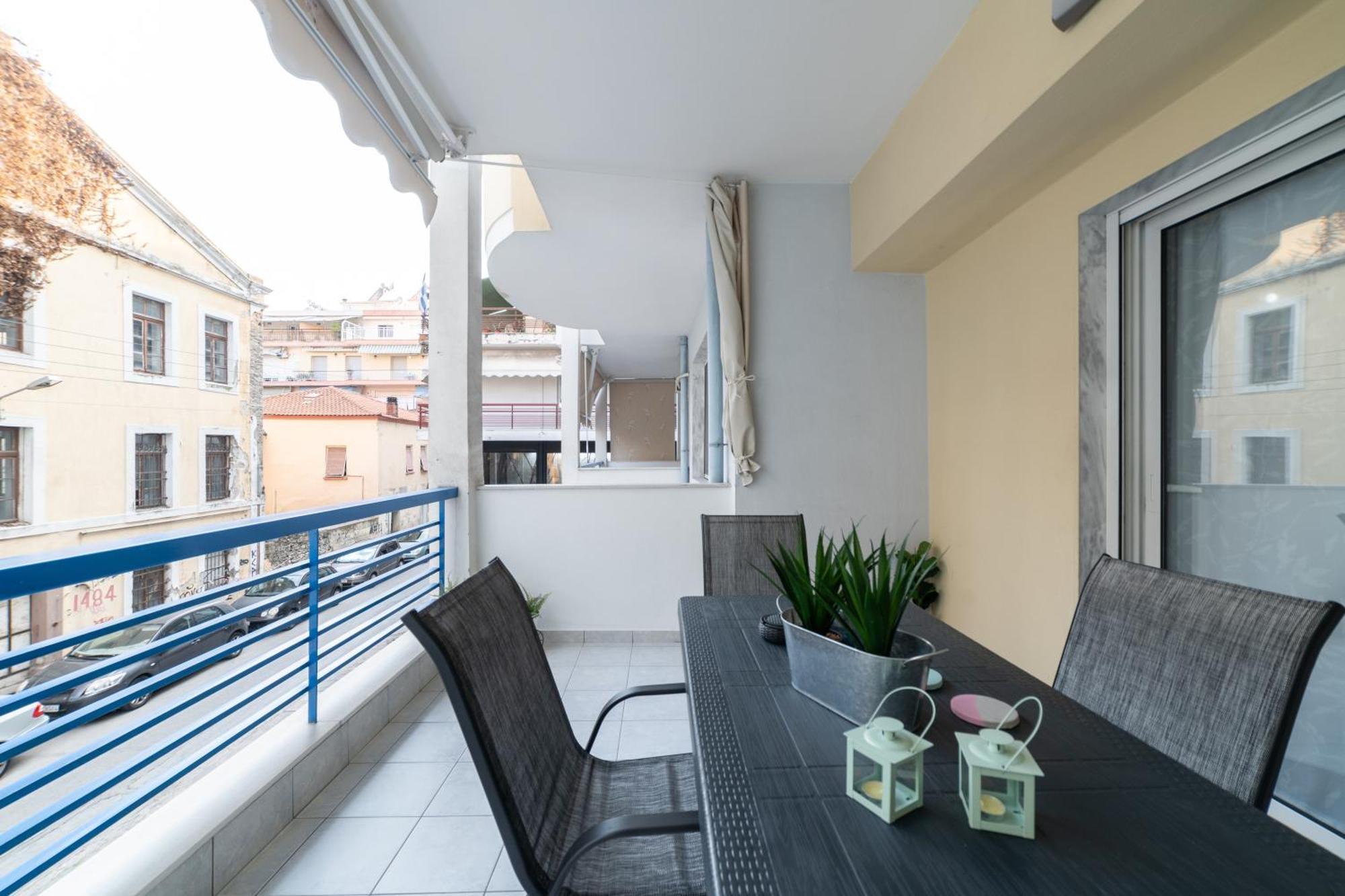 Ninas Central Apartment Kavala Bagian luar foto