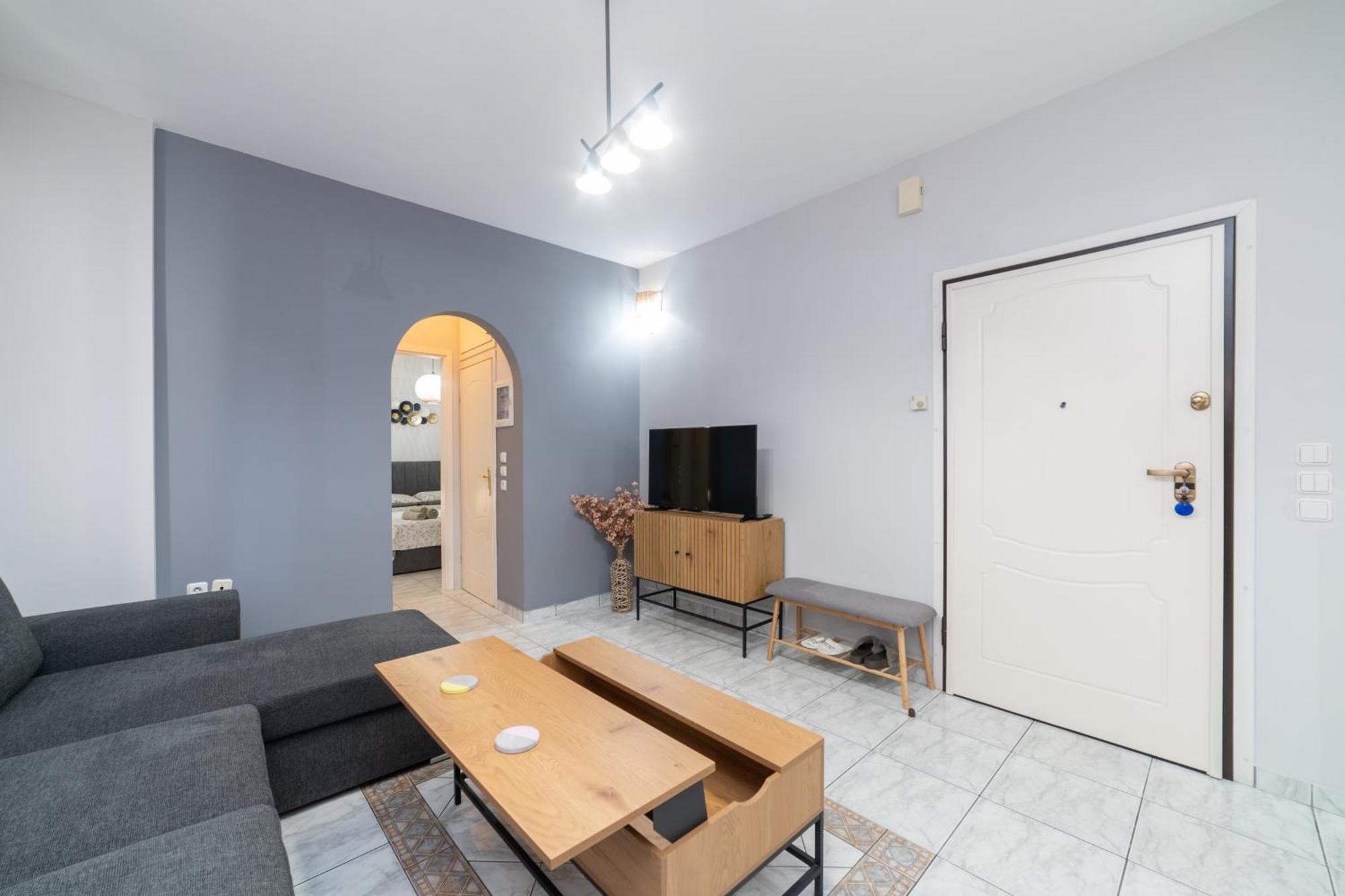 Ninas Central Apartment Kavala Bagian luar foto