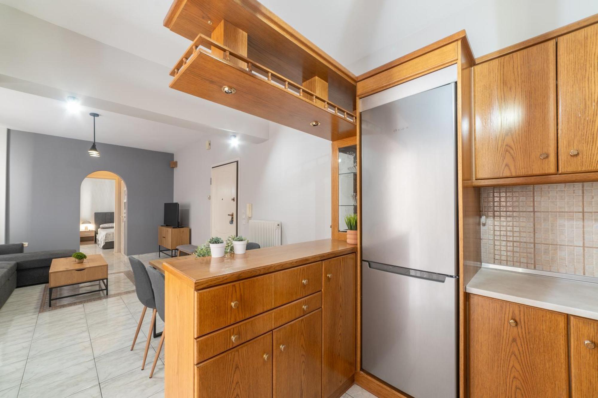 Ninas Central Apartment Kavala Bagian luar foto