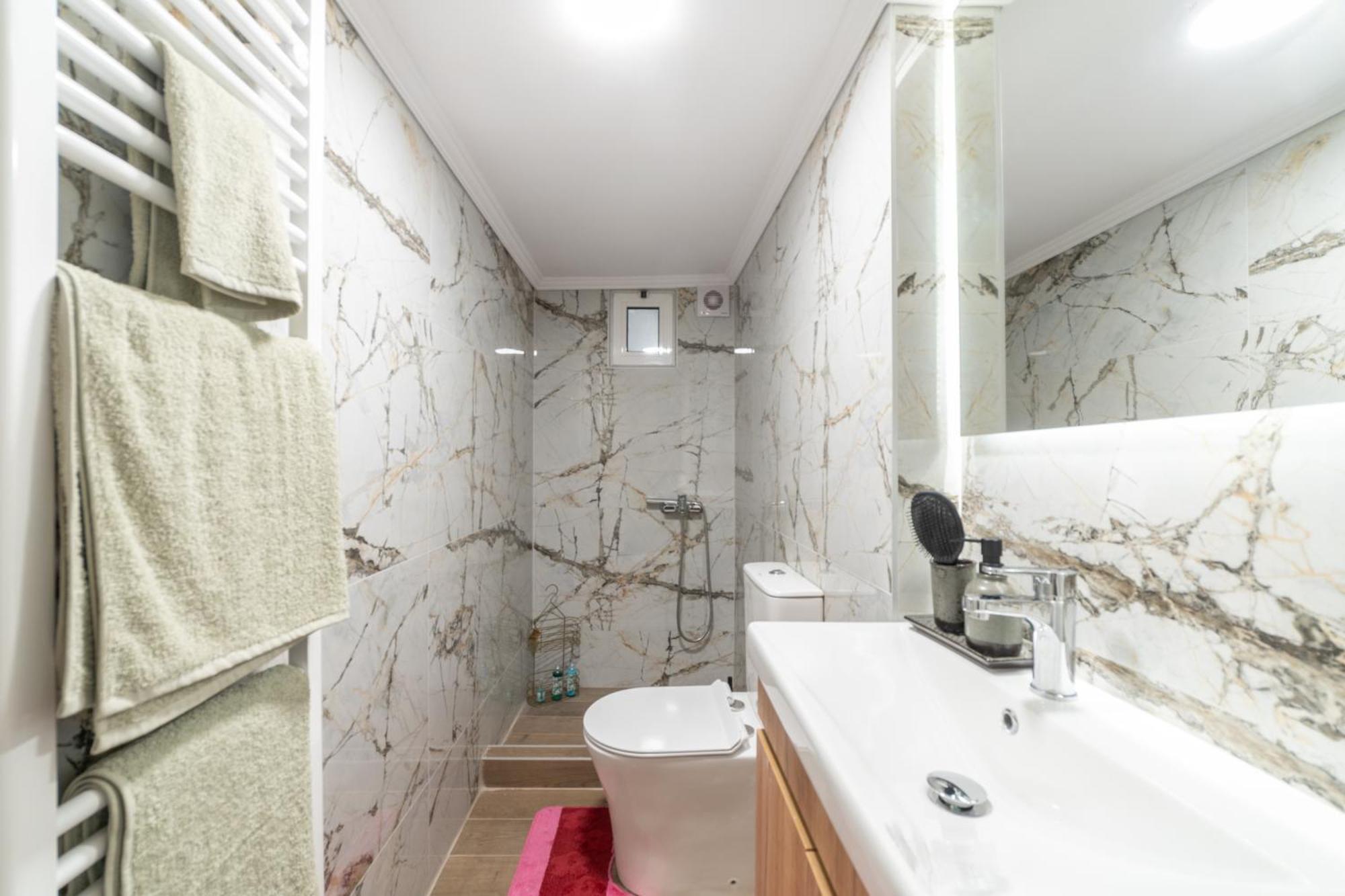 Ninas Central Apartment Kavala Bagian luar foto